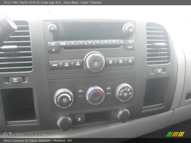 Onyx Black / Dark Titanium 2011 GMC Sierra 1500 SL Crew Cab 4x4
