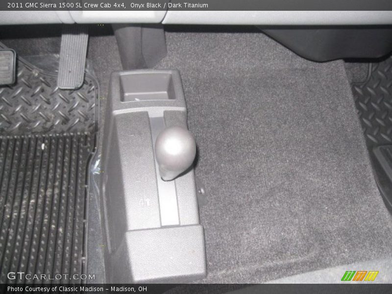Onyx Black / Dark Titanium 2011 GMC Sierra 1500 SL Crew Cab 4x4