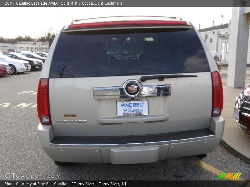 Gold Mist / Cocoa/Light Cashmere 2007 Cadillac Escalade AWD