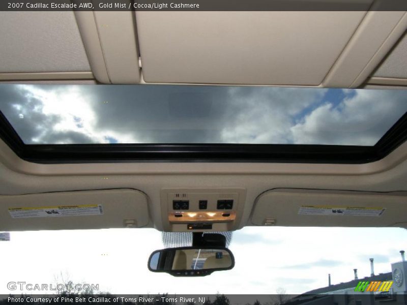 Gold Mist / Cocoa/Light Cashmere 2007 Cadillac Escalade AWD
