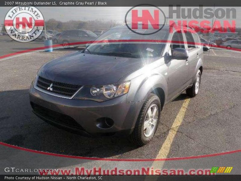 Graphite Gray Pearl / Black 2007 Mitsubishi Outlander LS