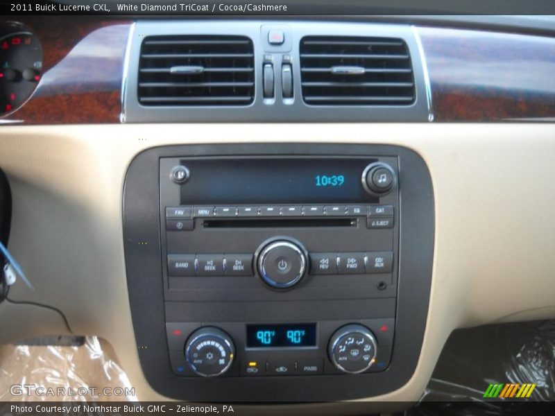 White Diamond TriCoat / Cocoa/Cashmere 2011 Buick Lucerne CXL