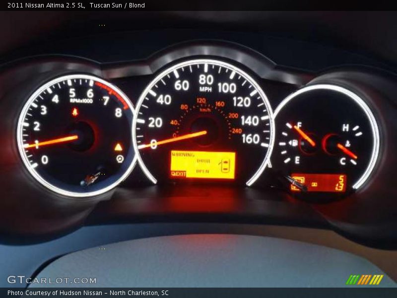 Tuscan Sun / Blond 2011 Nissan Altima 2.5 SL