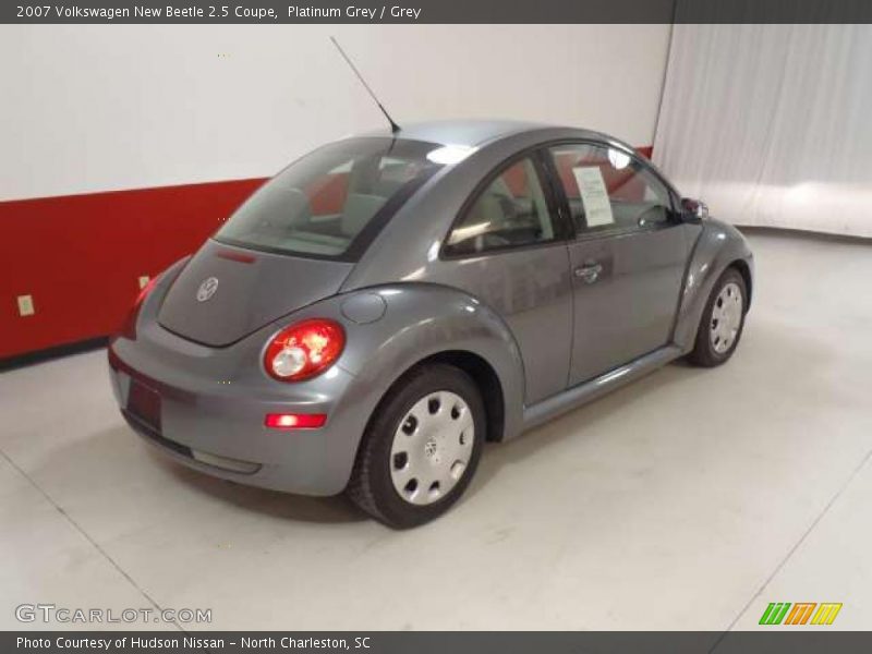 Platinum Grey / Grey 2007 Volkswagen New Beetle 2.5 Coupe