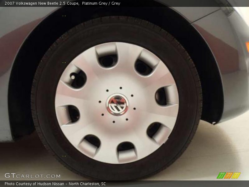Platinum Grey / Grey 2007 Volkswagen New Beetle 2.5 Coupe