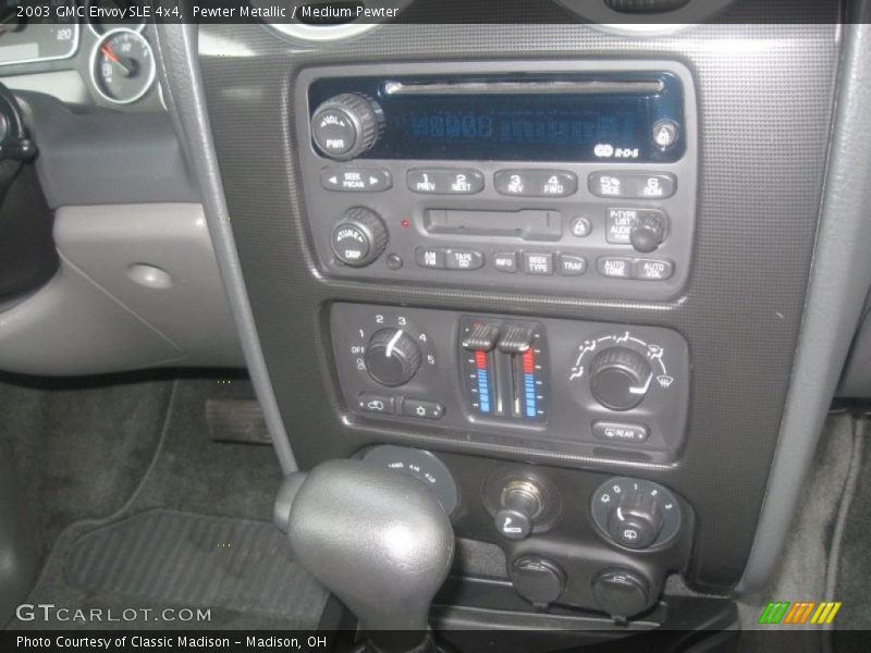 Pewter Metallic / Medium Pewter 2003 GMC Envoy SLE 4x4