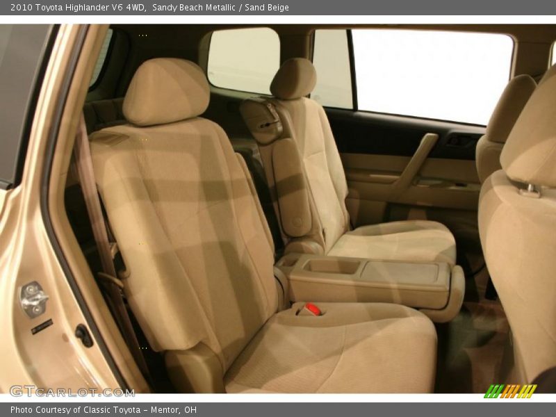 Sandy Beach Metallic / Sand Beige 2010 Toyota Highlander V6 4WD