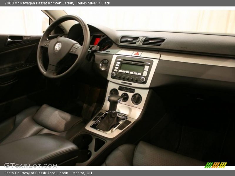 Reflex Silver / Black 2008 Volkswagen Passat Komfort Sedan