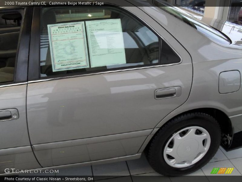 Cashmere Beige Metallic / Sage 2000 Toyota Camry CE