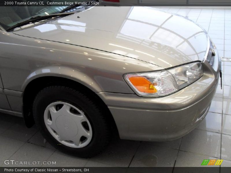 Cashmere Beige Metallic / Sage 2000 Toyota Camry CE