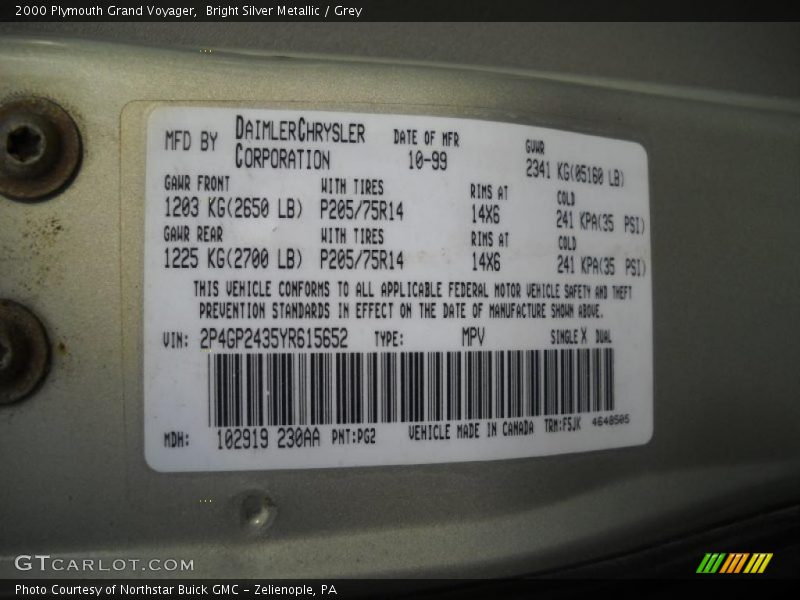 Bright Silver Metallic / Grey 2000 Plymouth Grand Voyager