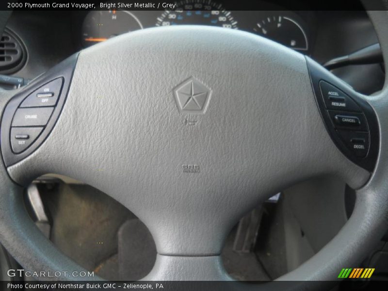 Bright Silver Metallic / Grey 2000 Plymouth Grand Voyager