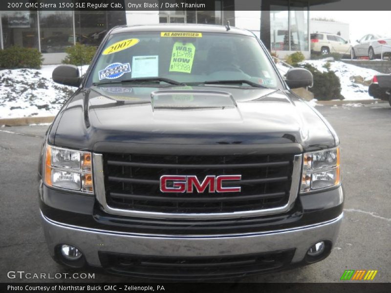 Onyx Black / Dark Titanium 2007 GMC Sierra 1500 SLE Regular Cab
