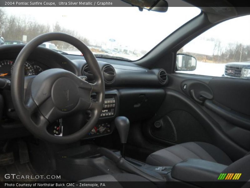 Ultra Silver Metallic / Graphite 2004 Pontiac Sunfire Coupe