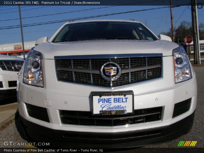 Platinum Ice Tricoat / Shale/Brownstone 2011 Cadillac SRX FWD