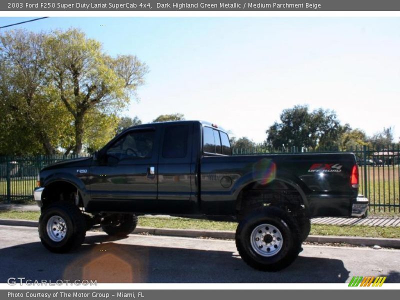 Dark Highland Green Metallic / Medium Parchment Beige 2003 Ford F250 Super Duty Lariat SuperCab 4x4