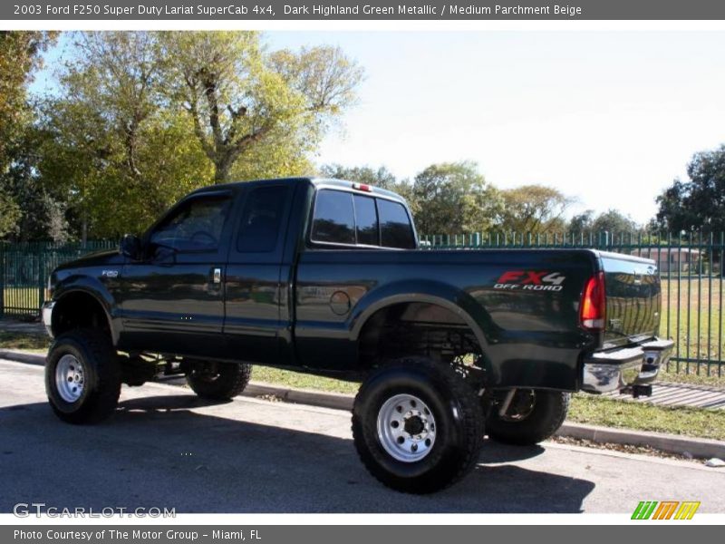 Dark Highland Green Metallic / Medium Parchment Beige 2003 Ford F250 Super Duty Lariat SuperCab 4x4