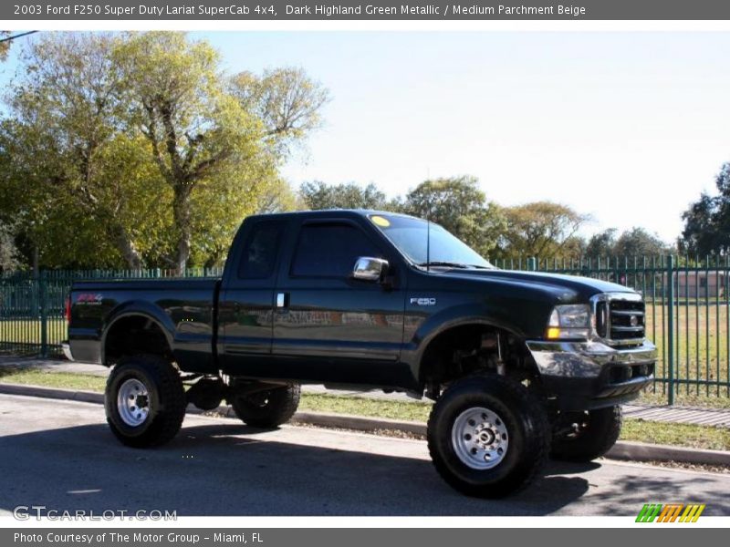 Dark Highland Green Metallic / Medium Parchment Beige 2003 Ford F250 Super Duty Lariat SuperCab 4x4