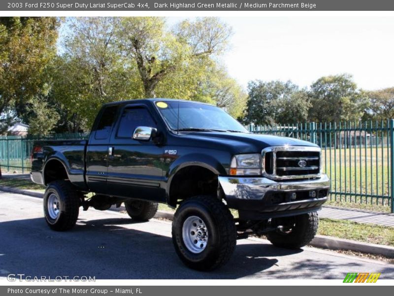 Dark Highland Green Metallic / Medium Parchment Beige 2003 Ford F250 Super Duty Lariat SuperCab 4x4