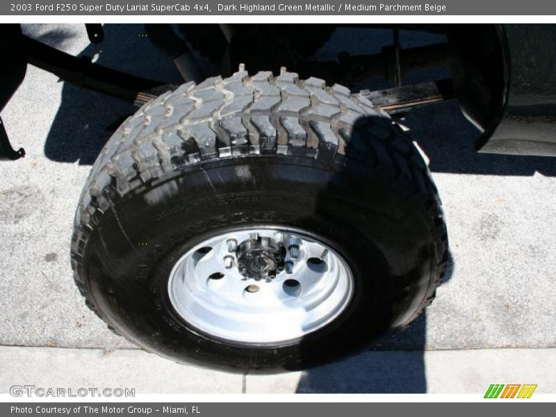 Dark Highland Green Metallic / Medium Parchment Beige 2003 Ford F250 Super Duty Lariat SuperCab 4x4