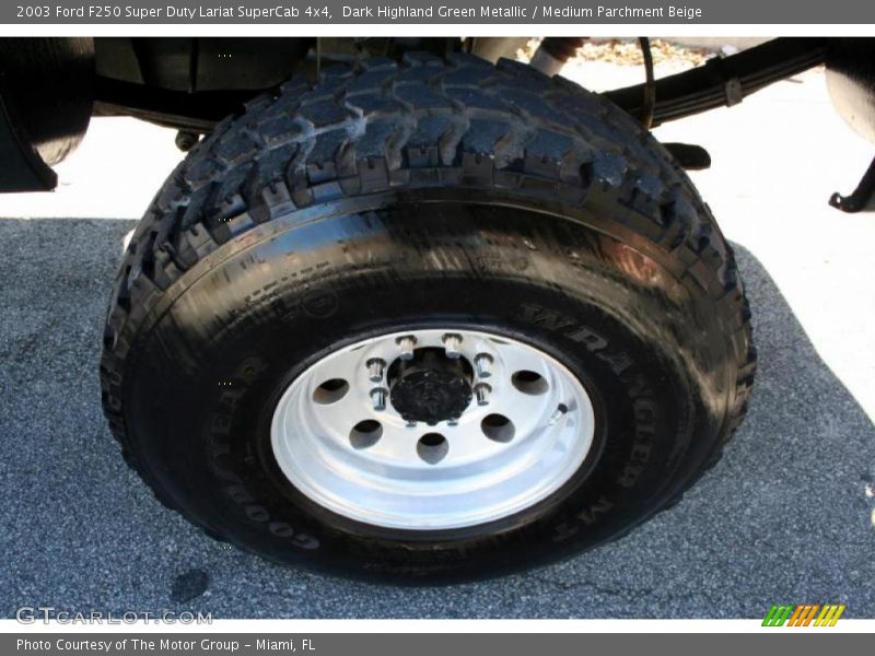 Dark Highland Green Metallic / Medium Parchment Beige 2003 Ford F250 Super Duty Lariat SuperCab 4x4