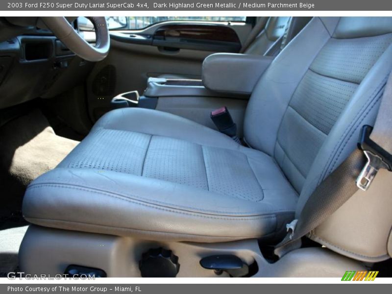 Dark Highland Green Metallic / Medium Parchment Beige 2003 Ford F250 Super Duty Lariat SuperCab 4x4