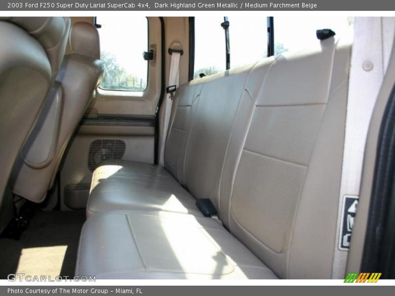 Dark Highland Green Metallic / Medium Parchment Beige 2003 Ford F250 Super Duty Lariat SuperCab 4x4
