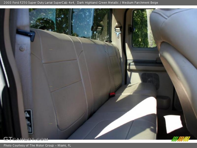 Dark Highland Green Metallic / Medium Parchment Beige 2003 Ford F250 Super Duty Lariat SuperCab 4x4