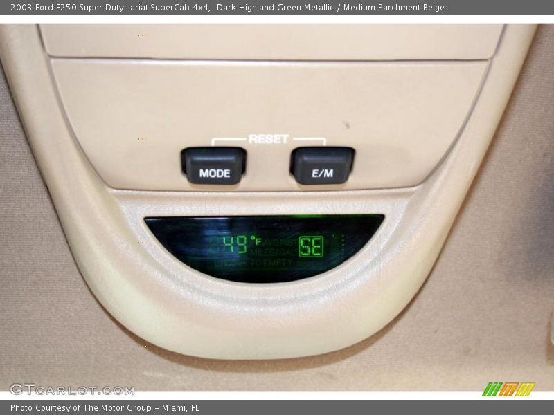 Dark Highland Green Metallic / Medium Parchment Beige 2003 Ford F250 Super Duty Lariat SuperCab 4x4