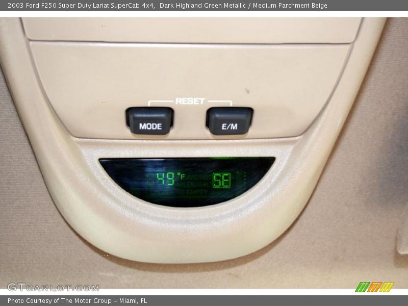Dark Highland Green Metallic / Medium Parchment Beige 2003 Ford F250 Super Duty Lariat SuperCab 4x4