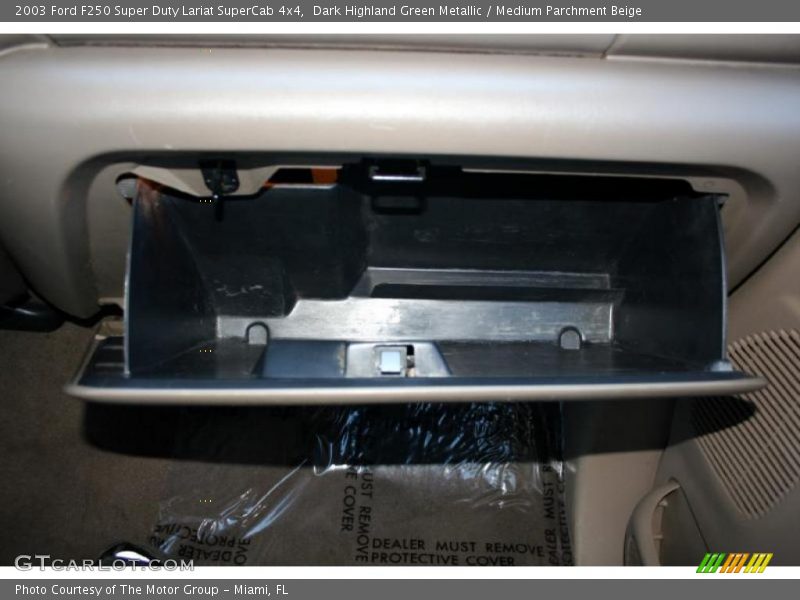 Dark Highland Green Metallic / Medium Parchment Beige 2003 Ford F250 Super Duty Lariat SuperCab 4x4