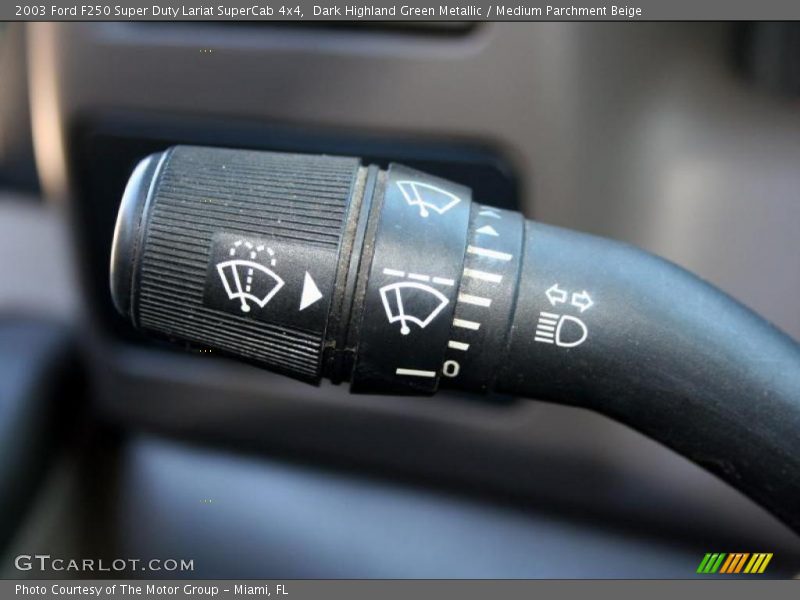Dark Highland Green Metallic / Medium Parchment Beige 2003 Ford F250 Super Duty Lariat SuperCab 4x4