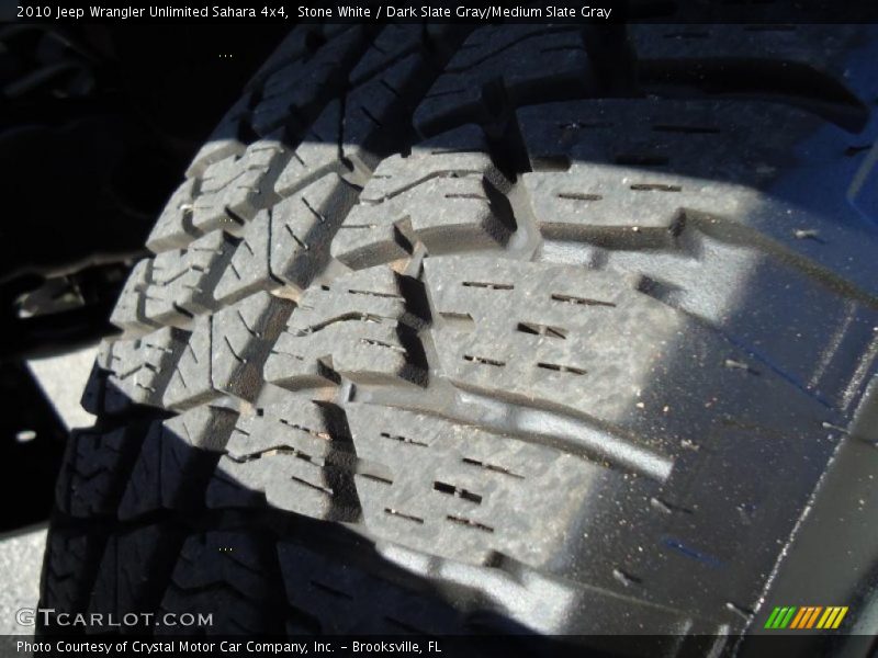 Stone White / Dark Slate Gray/Medium Slate Gray 2010 Jeep Wrangler Unlimited Sahara 4x4