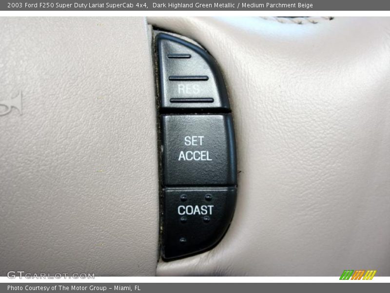 Dark Highland Green Metallic / Medium Parchment Beige 2003 Ford F250 Super Duty Lariat SuperCab 4x4