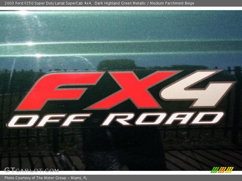 Dark Highland Green Metallic / Medium Parchment Beige 2003 Ford F250 Super Duty Lariat SuperCab 4x4