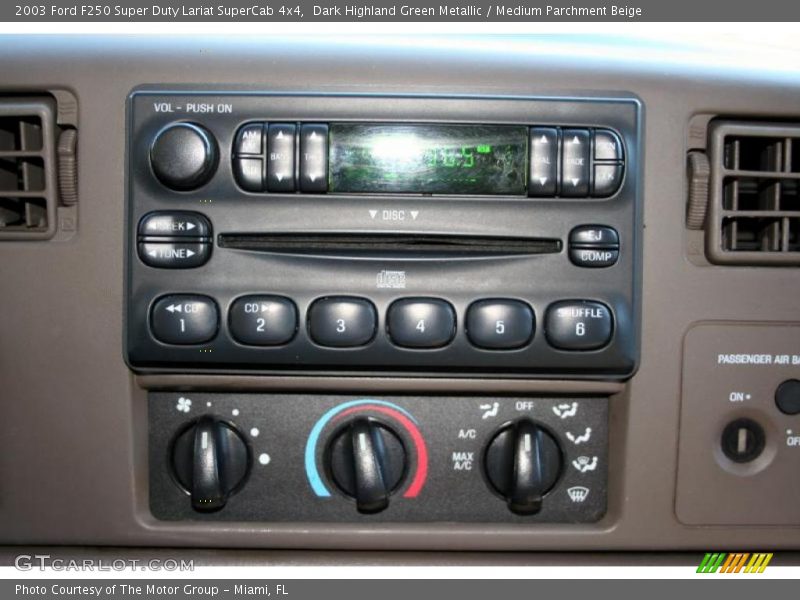 Dark Highland Green Metallic / Medium Parchment Beige 2003 Ford F250 Super Duty Lariat SuperCab 4x4