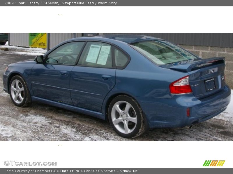 Newport Blue Pearl / Warm Ivory 2009 Subaru Legacy 2.5i Sedan