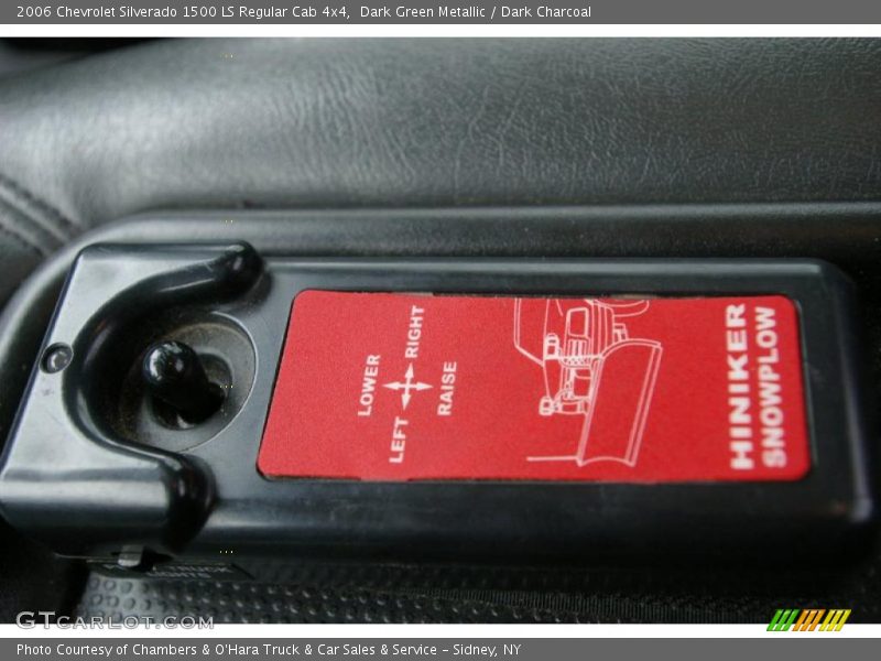 Dark Green Metallic / Dark Charcoal 2006 Chevrolet Silverado 1500 LS Regular Cab 4x4