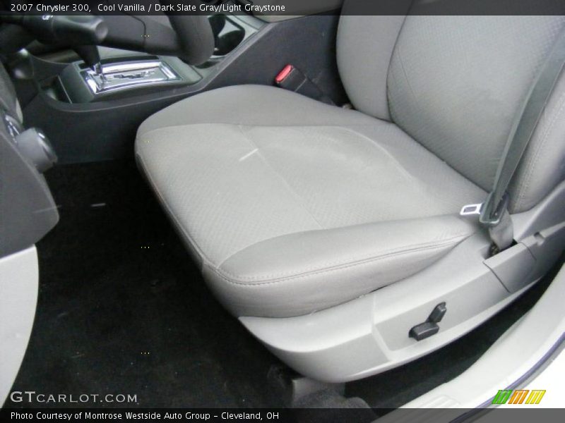 Cool Vanilla / Dark Slate Gray/Light Graystone 2007 Chrysler 300