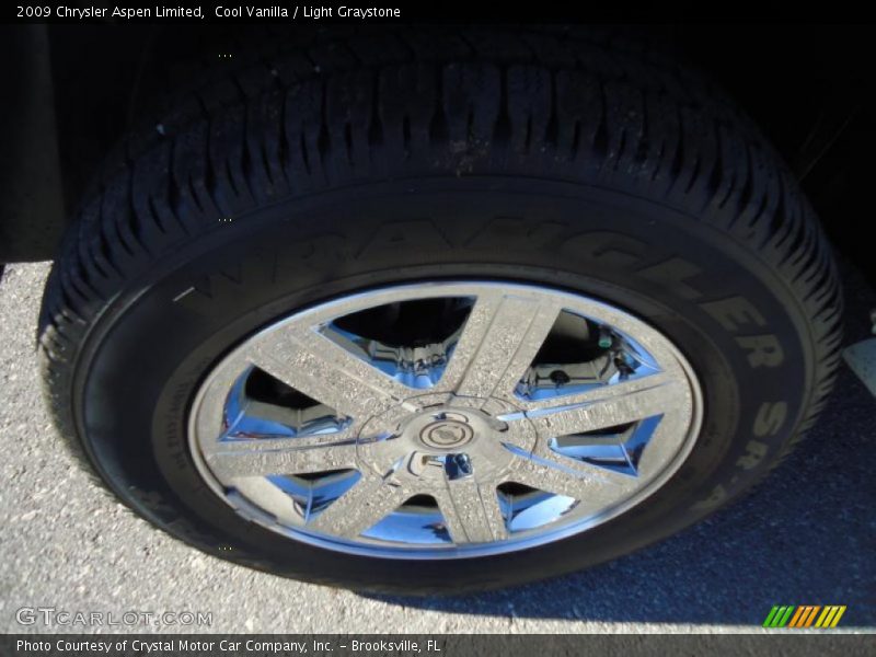 Cool Vanilla / Light Graystone 2009 Chrysler Aspen Limited
