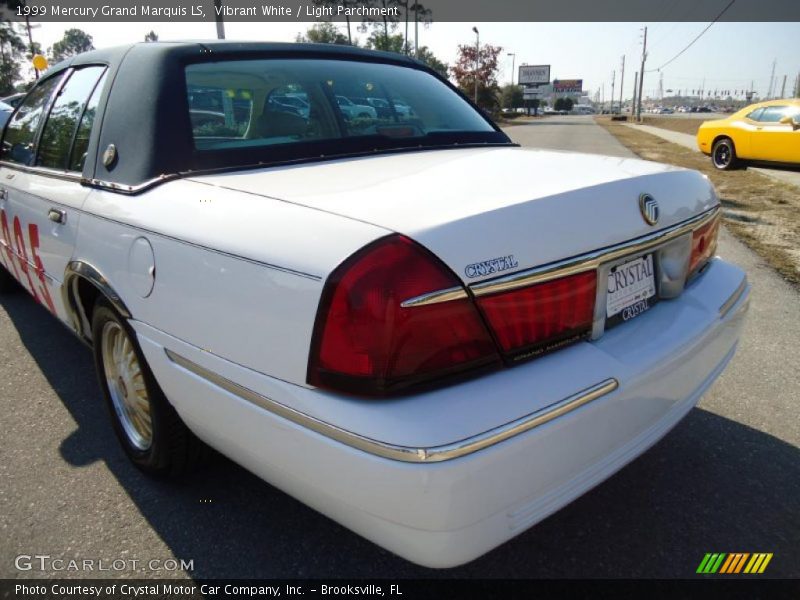 Vibrant White / Light Parchment 1999 Mercury Grand Marquis LS
