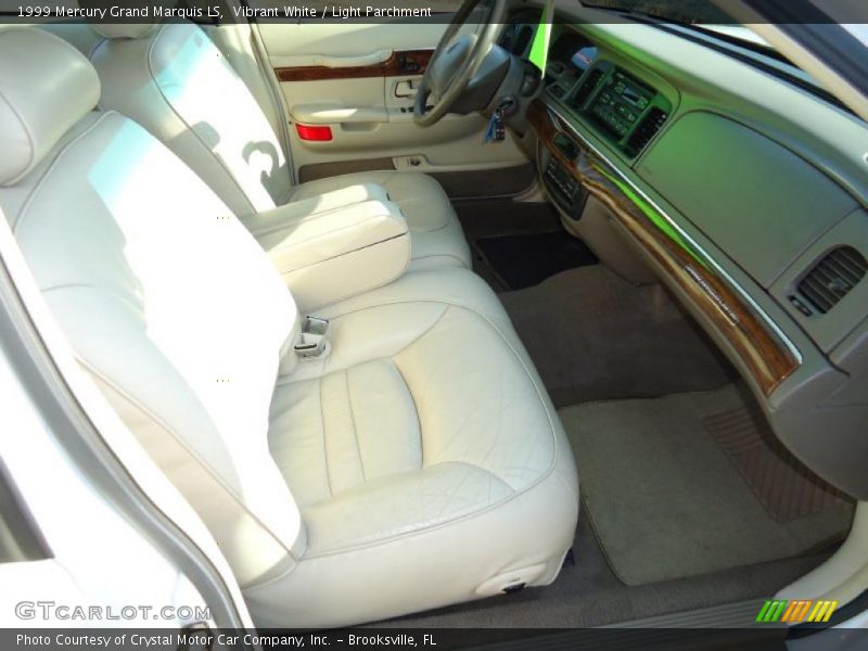 Vibrant White / Light Parchment 1999 Mercury Grand Marquis LS