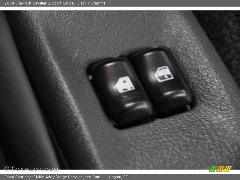 Black / Graphite 2004 Chevrolet Cavalier LS Sport Coupe