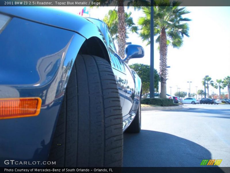 Topaz Blue Metallic / Beige 2001 BMW Z3 2.5i Roadster