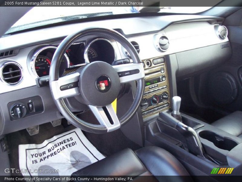 Dashboard of 2005 Mustang Saleen S281 Coupe