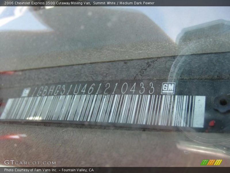 Summit White / Medium Dark Pewter 2006 Chevrolet Express 3500 Cutaway Moving Van