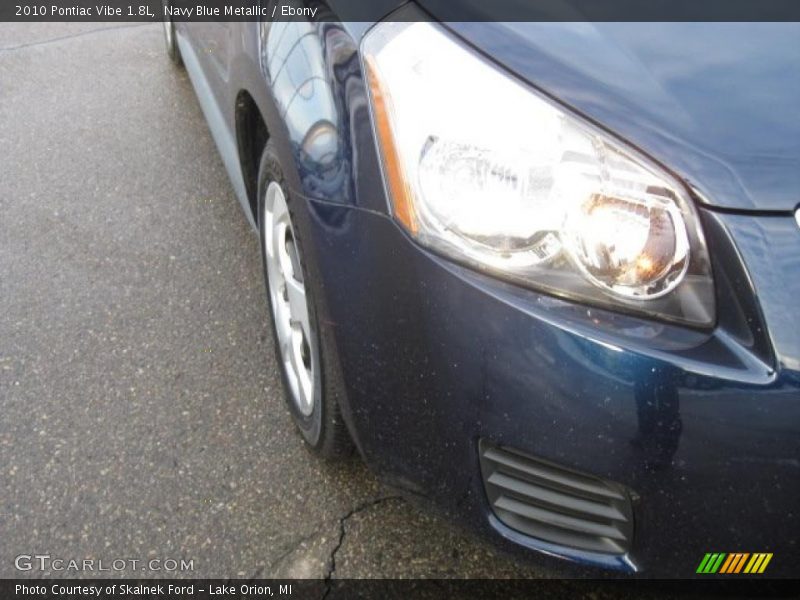 Navy Blue Metallic / Ebony 2010 Pontiac Vibe 1.8L