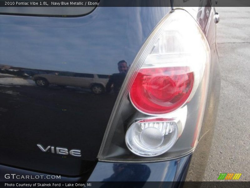 Navy Blue Metallic / Ebony 2010 Pontiac Vibe 1.8L