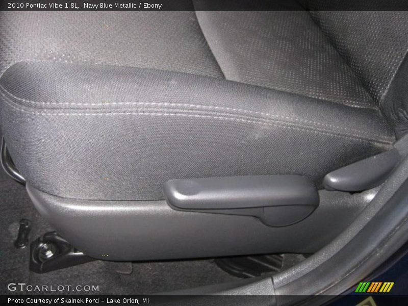 Navy Blue Metallic / Ebony 2010 Pontiac Vibe 1.8L