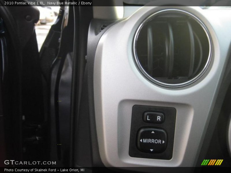 Navy Blue Metallic / Ebony 2010 Pontiac Vibe 1.8L